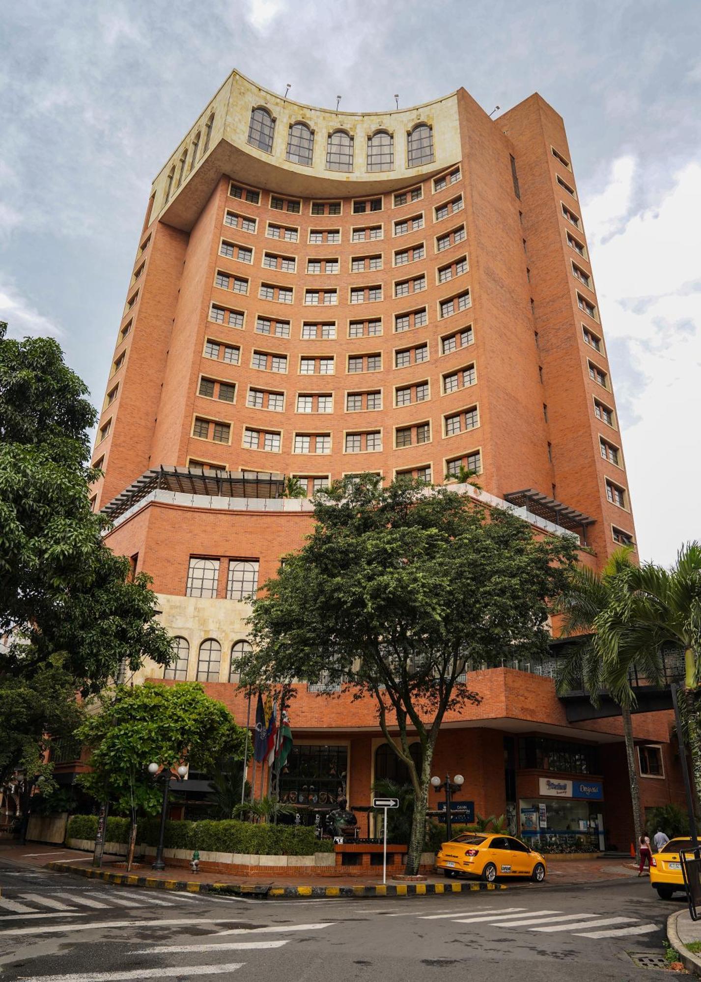 Hotel Dann Carlton Cali Kültér fotó